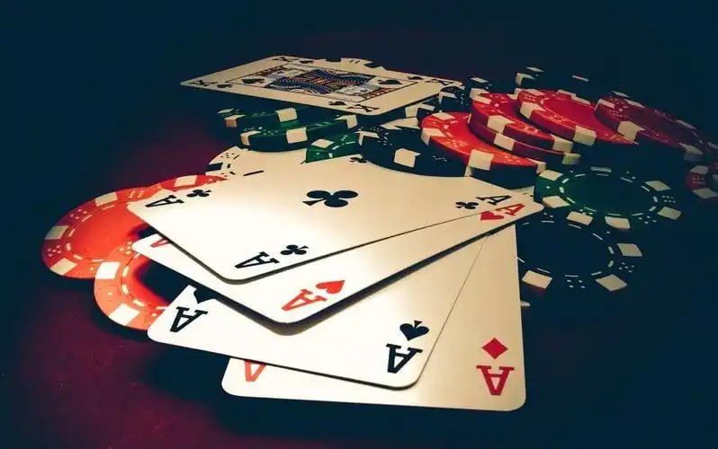 Qiu Qiu card game table interface on untung88 link platform with real-time hand rankings
